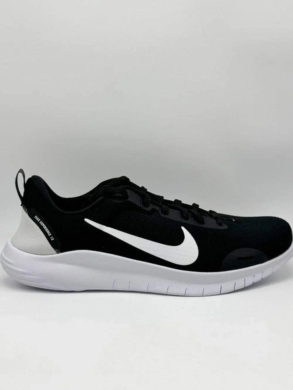 Nike Mens Flex Experience RN 12 Black White Shoes Sz 11 New DV0740-004